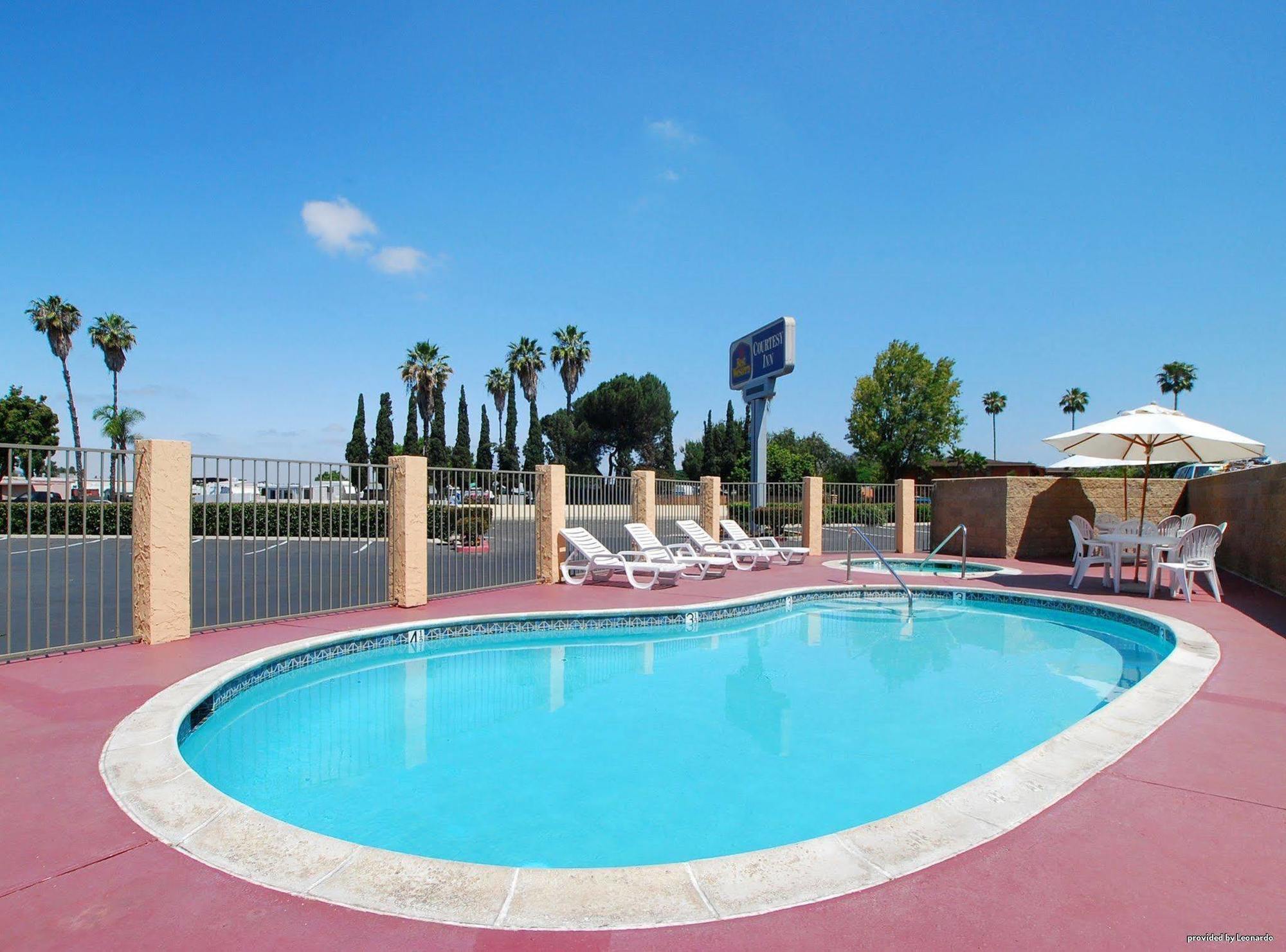 Rancho San Diego Inn & Suites Ель-Кахон Зручності фото